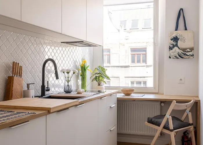 Rentplanet - Apartament Nowowiejska