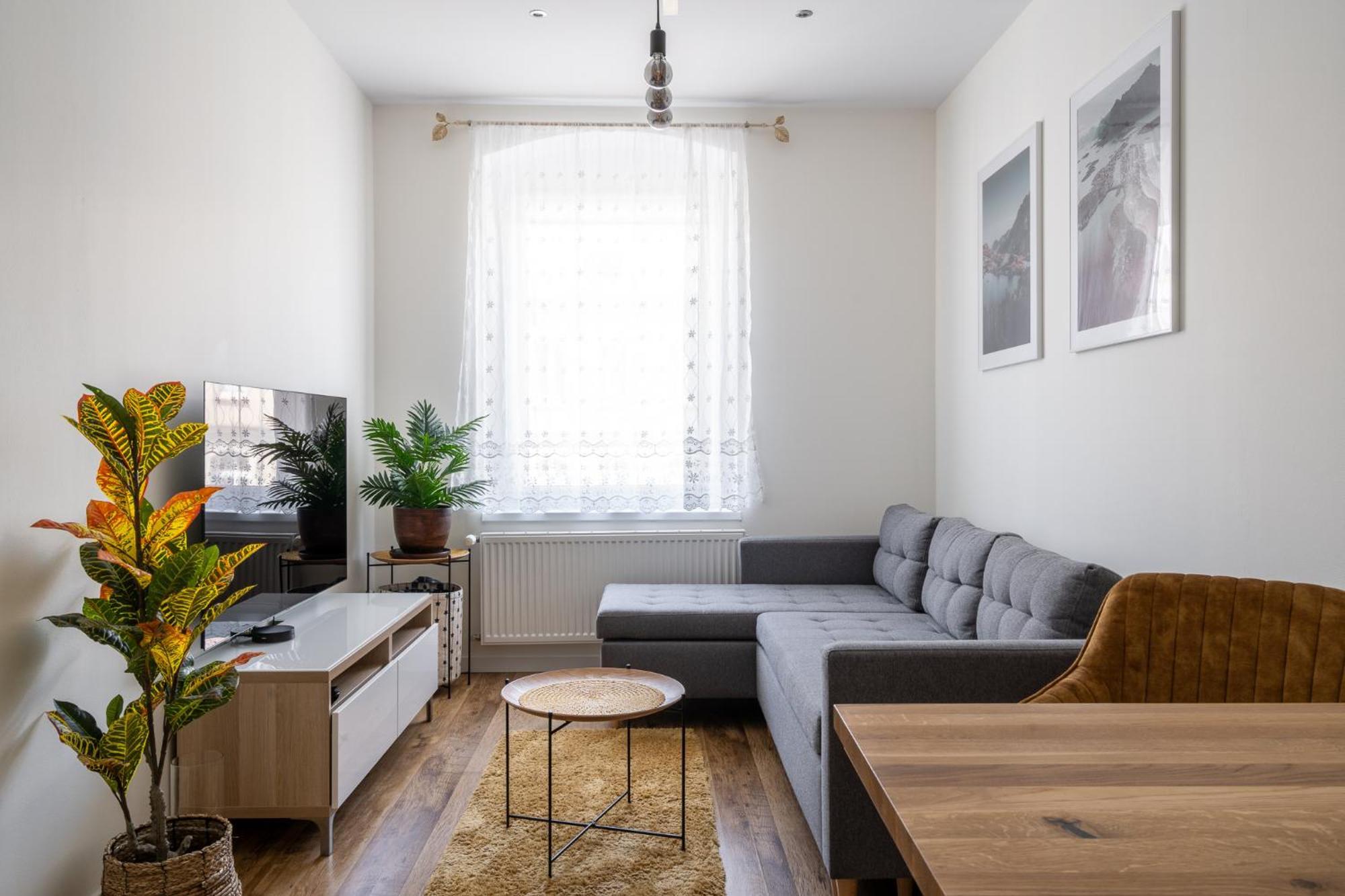 Apartment Rentplanet - Nowowiejska *